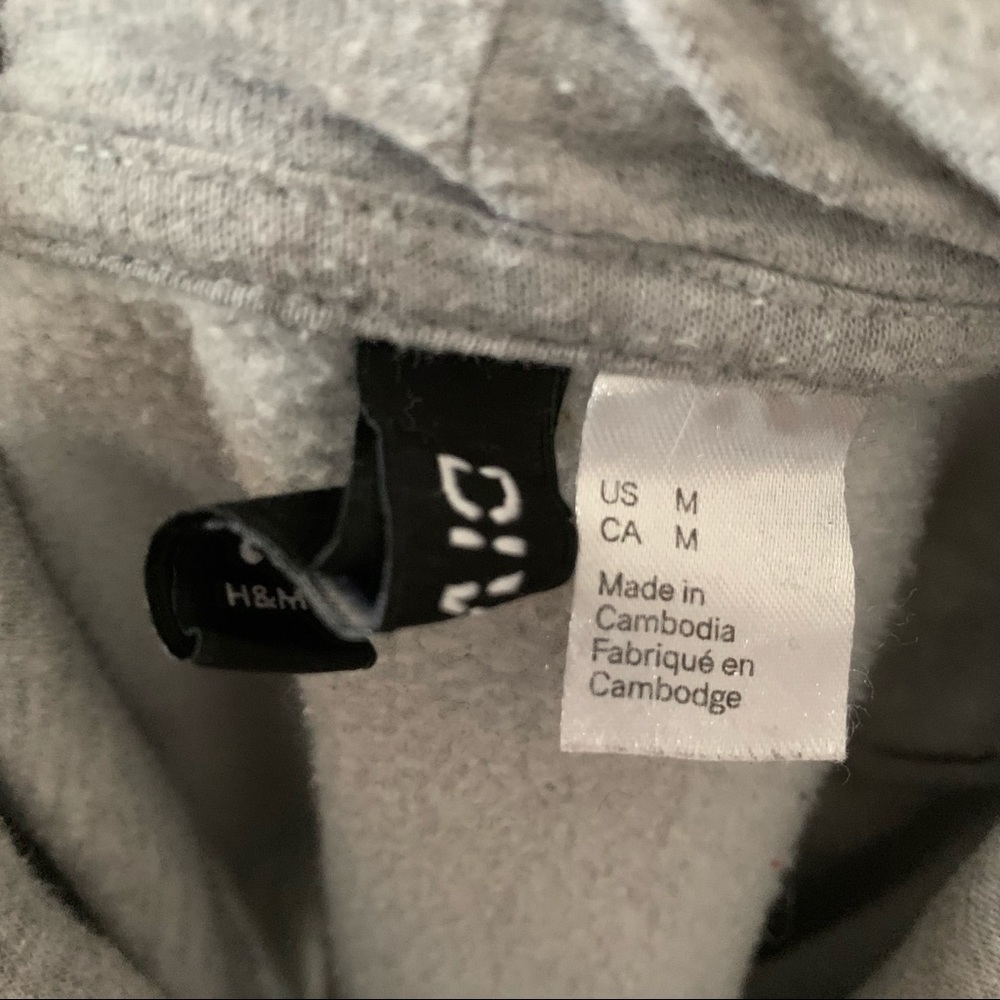 Sweatshirt - Picture 3 of 3